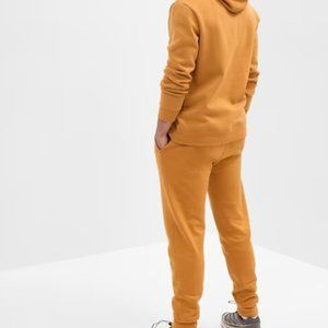 NWT GAP FACTORY  MUSTARD LARGE JOGGERS